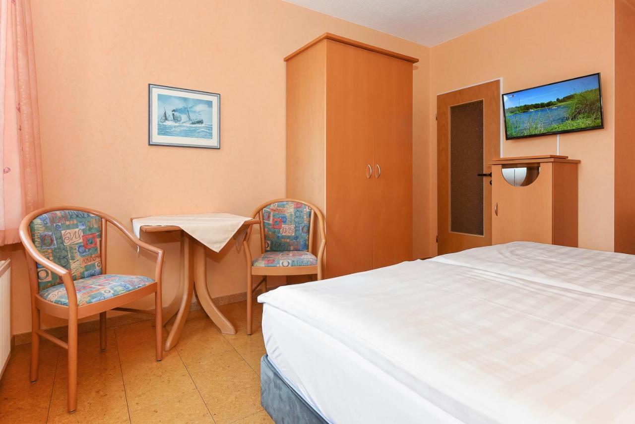 Hotel-Pension Altes Siel Bensersiel Exteriér fotografie