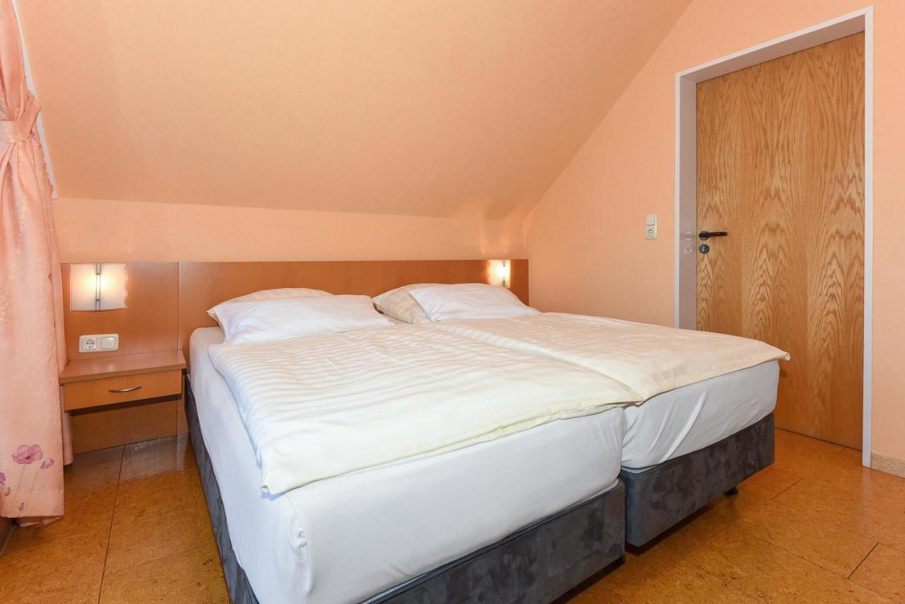 Hotel-Pension Altes Siel Bensersiel Exteriér fotografie